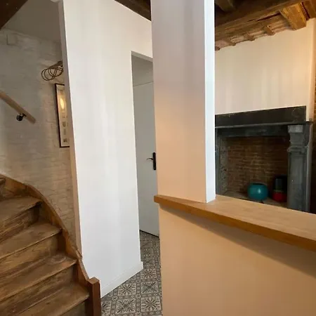 Maisonnette Charme Vieux ! *